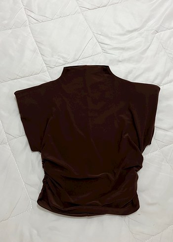 Kahverengi Drapeli Yüksek Yakalı Kadın Bluz - Görsel 4