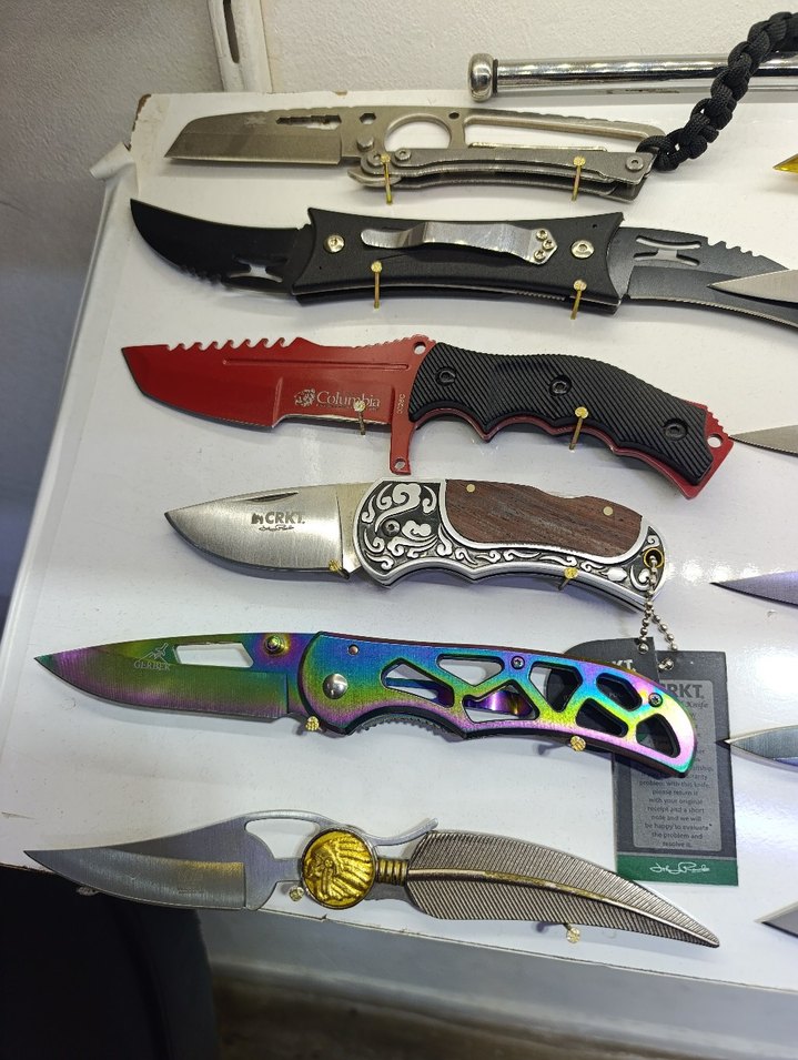 Çok Renkli Katlanır Cep Bıçakları - Görsel 2