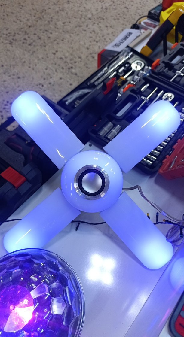 Renkli ve beyaz - Görsel 3