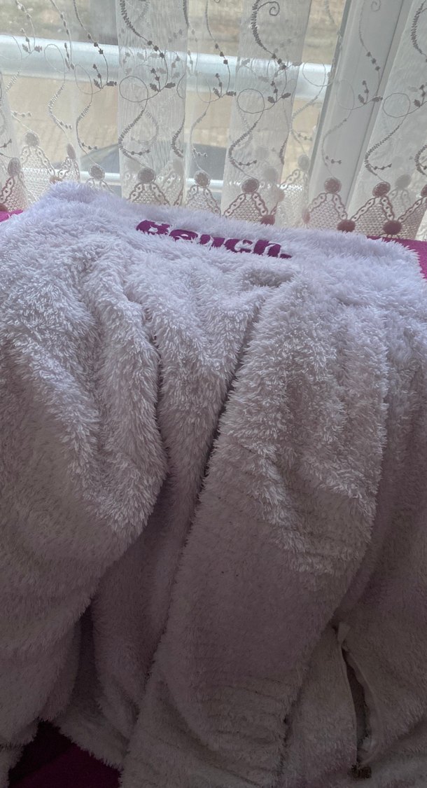 Bayanlariçin beyaz pelus kapsonlu - Görsel 2