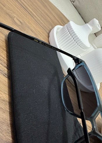 Siyah Fermuarlı Biker Kadın Güneş Gözlüğü - Görsel 4