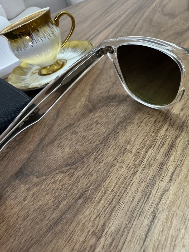 Şeffaf Beyaz Kadın Güneş Gözlüğü - Görsel 3