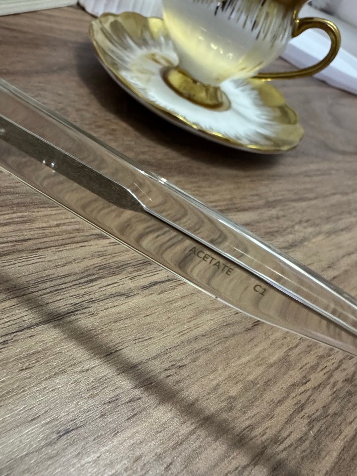 Şeffaf Kırmızı Kadın Gözlüğü - Görsel 3