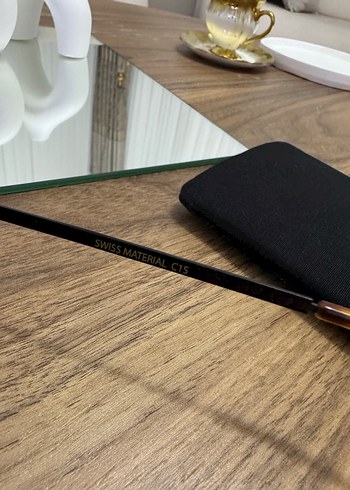 Şeffaf Gri Kadın Gözlüğü - Görsel 4