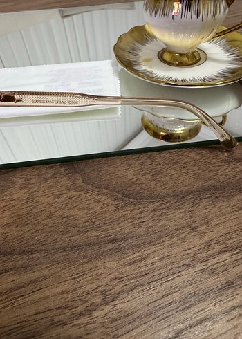 Şeffaf Bej Kadın Gözlüğü - Görsel 4