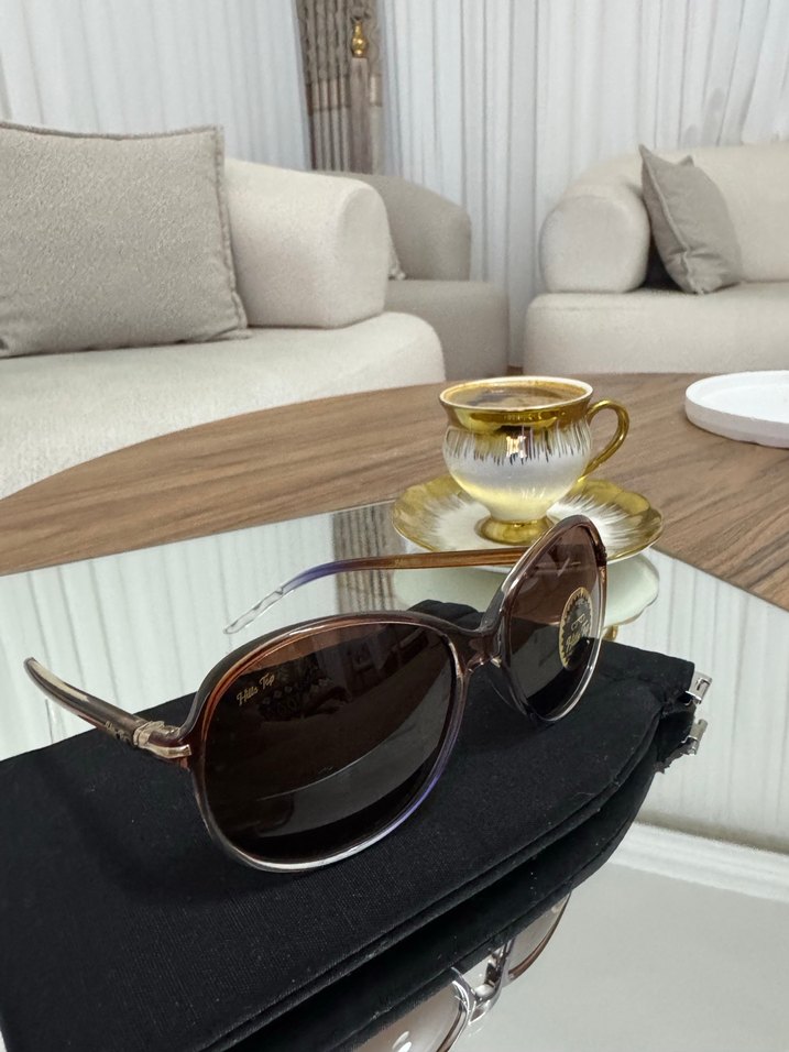 Klasik Şeffaf Kahverengi Kadın Güneş Gözlüğü - Görsel 2