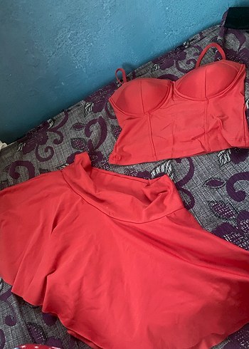 Kırmızı Mini Fırfırlı İpli Kadın etekli takım - Görsel 2