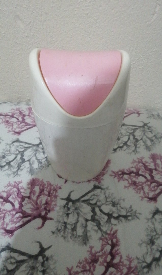 Pembe Kapaklı masalı küçük çöp kovası - Görsel 2