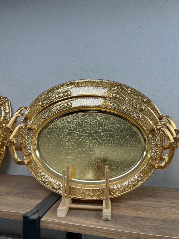 Altın Renkli Parlak Dekoratif Tepsi Seti - Görsel 2