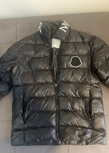 Moncler l