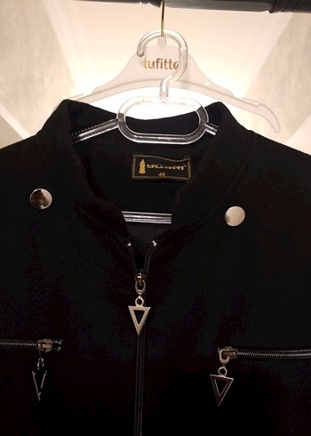 Siyah Fermuarlı Uzun Kadın Kaban - Görsel 2