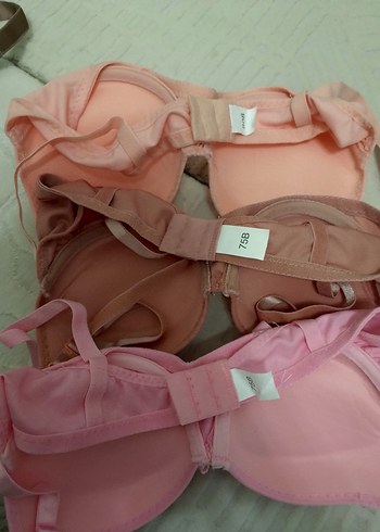 Bej ve Pembe Düz Renk Sütyen Seti tekli fiyatı 100 tl hepsi 400 - Görsel 2