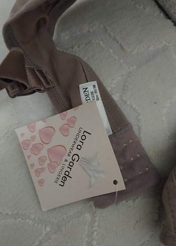 Bej ve Pembe Düz Renk Sütyen Seti tekli fiyatı 100 tl hepsi 400 - Görsel 5