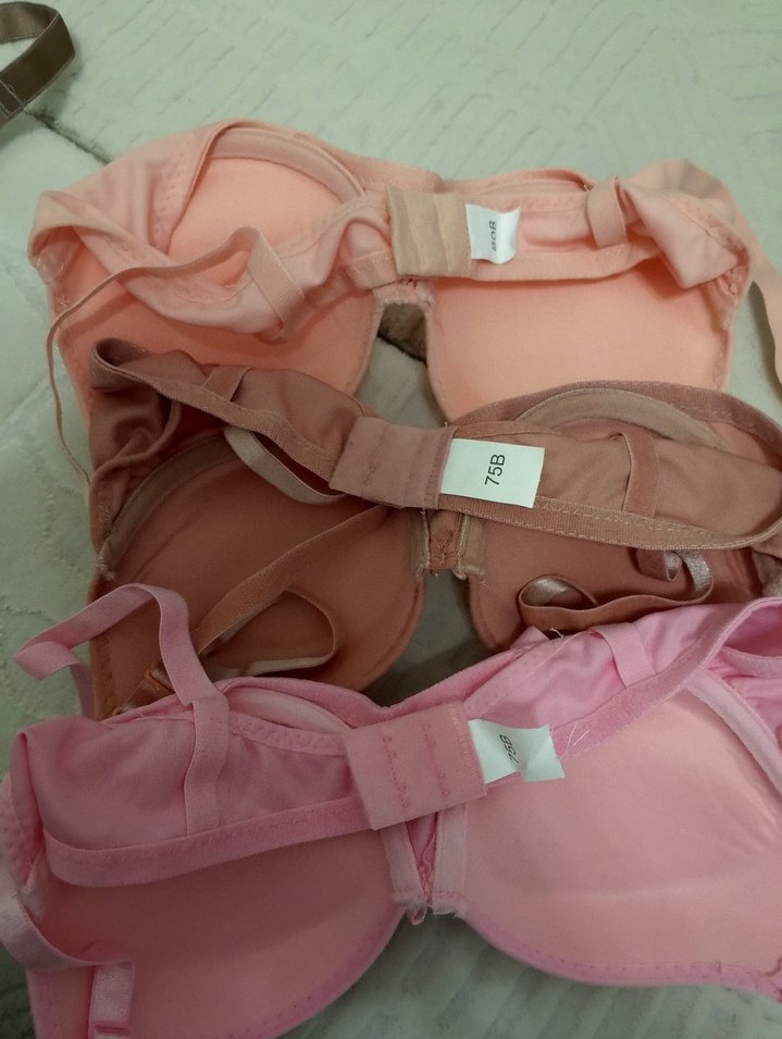 Bej ve Pembe Düz Renk Sütyen Seti tekli fiyatı 100 tl hepsi 400 - Görsel 2