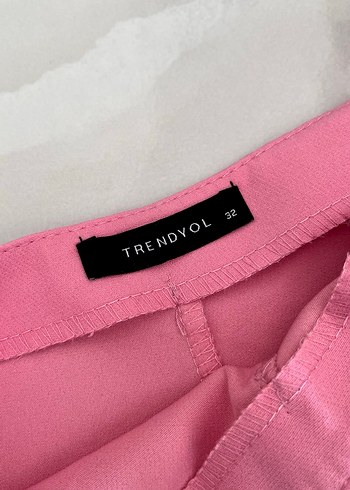 Trendyol Etekli Şort - Görsel 2