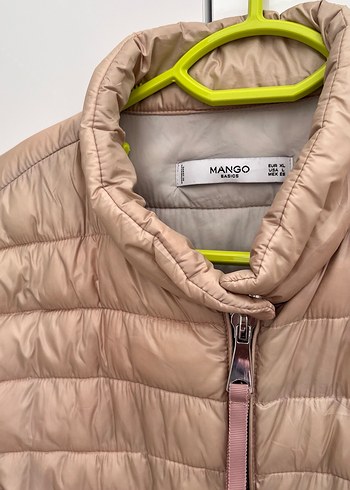 Bej Kadın Kısa Dolgulu Mont - Görsel 2