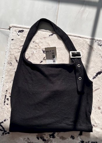 ETİKETLİ TRENDYOLDAN ALINMIŞ CROP - Görsel 2