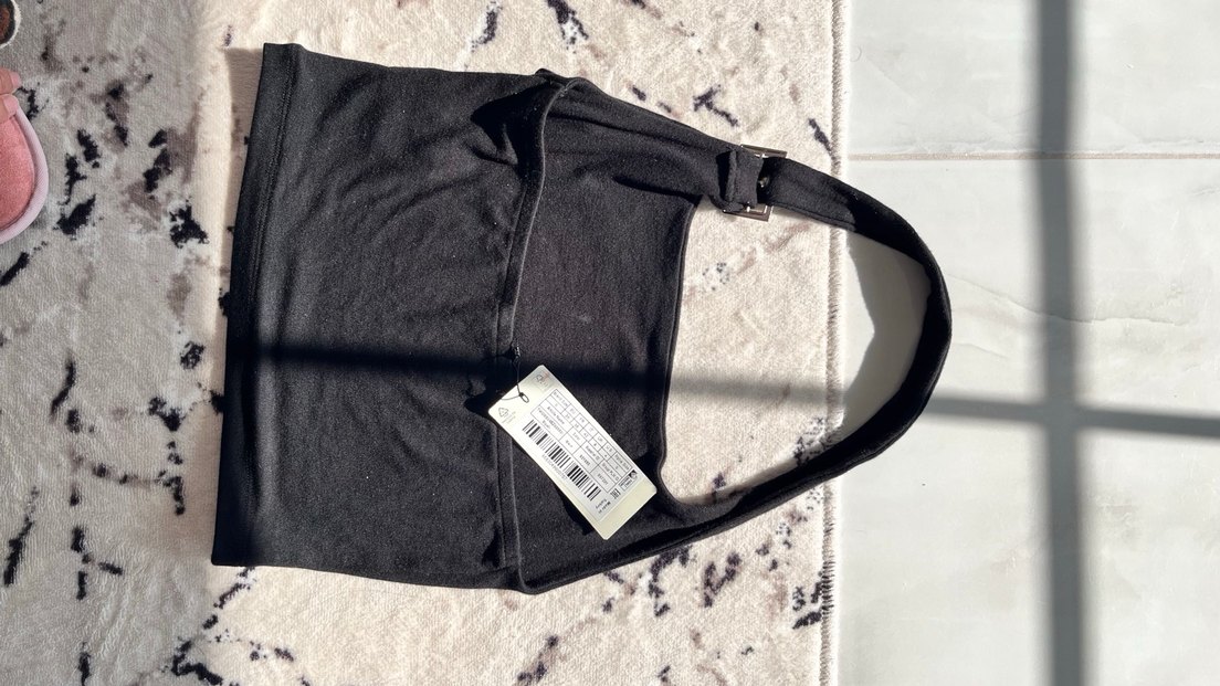 ETİKETLİ TRENDYOLDAN ALINMIŞ CROP - Görsel 3