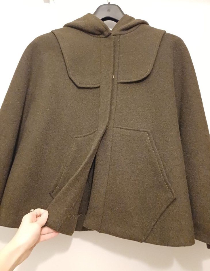 Kapşonlu Kadın Panço Kaban - Görsel 2