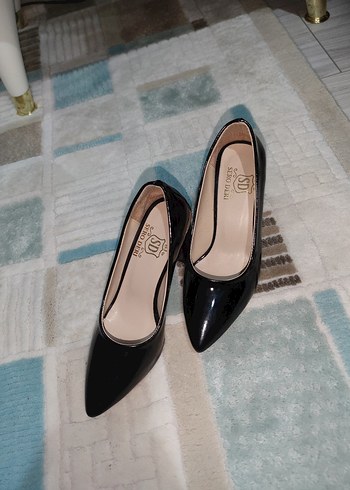 Siyah Rugan Kadın Topuklu - Görsel 2