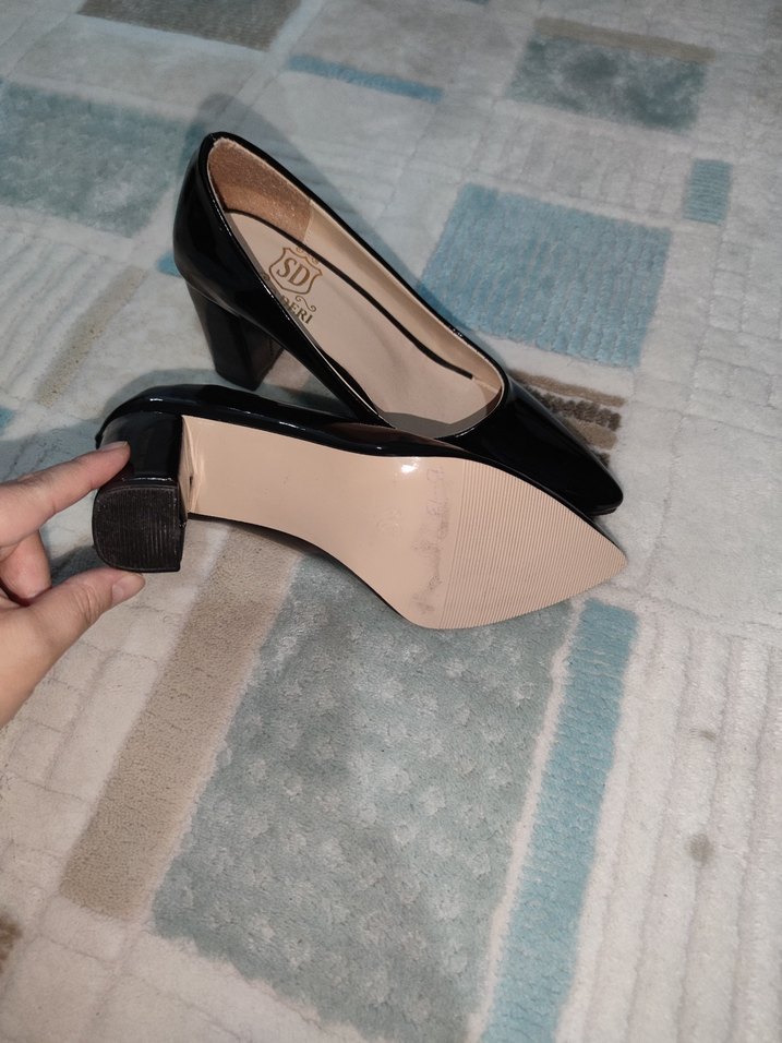 Siyah Rugan Kadın Topuklu - Görsel 3