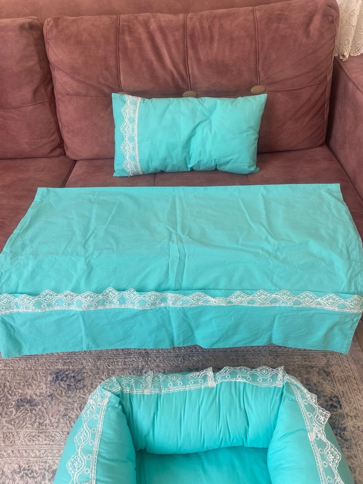 Turkuaz Bebek Yatağı Dantelli - Görsel 2