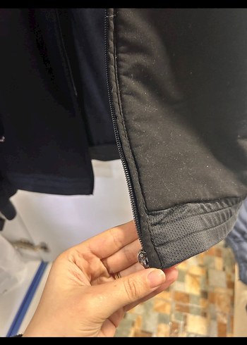 Adidas Siyah Fermuarlı Erkek Sweatshirt - Görsel 4