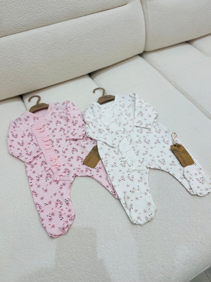 Çiçek Desenli Kız Bebek Kısa Kollu Takım - Görsel 3