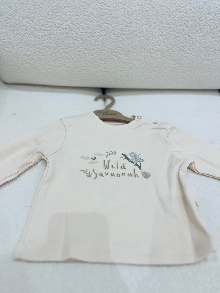 Kapüşonlu Mavi Üst ve Bej Kemerli Bebek Takımı - Görsel 2