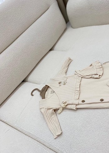 Beyaz Nakışlı Kız Bebek Tulum Seti - Görsel 5