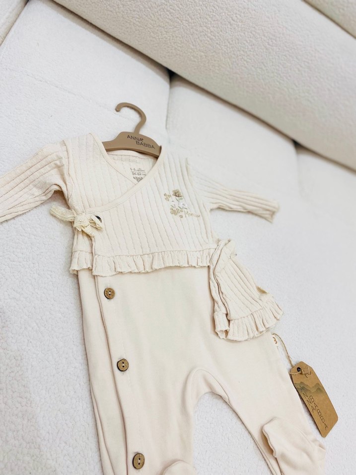 Beyaz Nakışlı Kız Bebek Tulum Seti - Görsel 4
