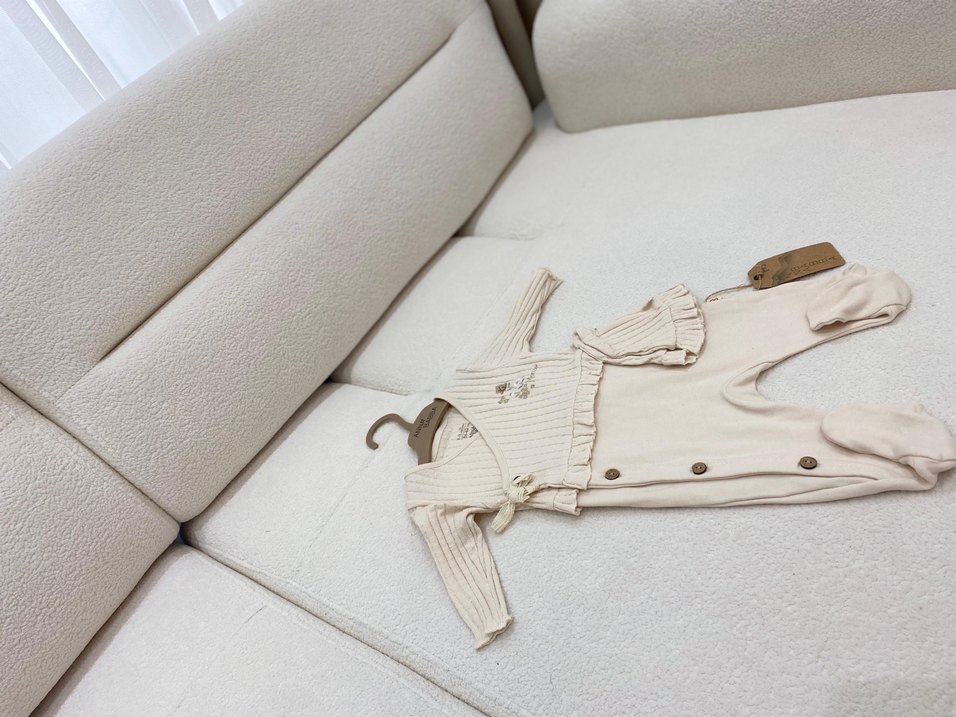 Beyaz Nakışlı Kız Bebek Tulum Seti - Görsel 5