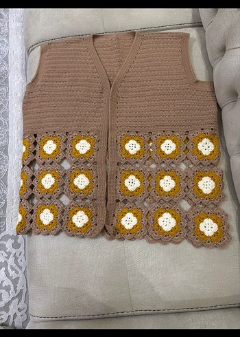 Bej Örgü Kadın Yelek Çiçek Detaylı - Görsel 2