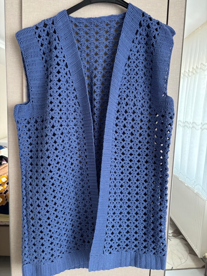 Uzun Mavi Örgü Kadın Yelek - Görsel 2