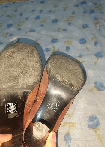 Kahverengi Süet İnce Topuklu Diz Boyu Bot - Görsel 3