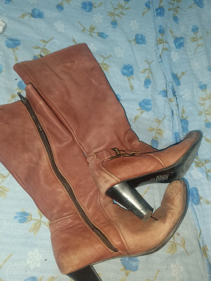 Kahverengi Süet İnce Topuklu Diz Boyu Bot - Görsel 2