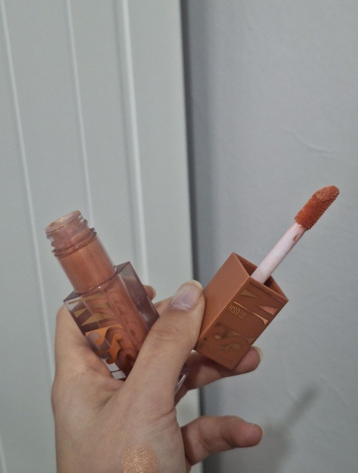 MAYBELLİNE Sunkiiser Likit Allık - 03 - Görsel 2