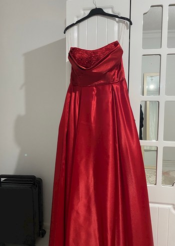 Kırmızı  Uzun Straplez Saten Yırtmaçlı Abiye Elbise - Görsel 5