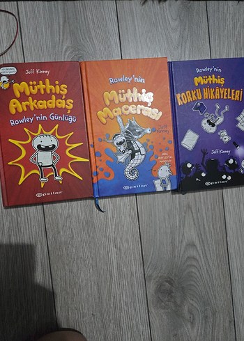 Rowley'nin Müthiş Maceraları Seti 3 Kitap - Görsel 2