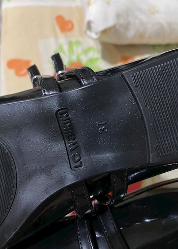 LC Waikiki Klasik Siyah Tokalı Kadın Babet