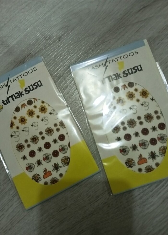 Arı konsept tırnak dövmesi  - Görsel 2