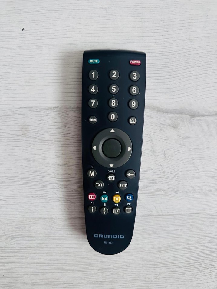 Yeşil Grundig Monitör - Görsel 5