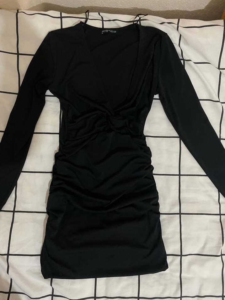 Siyah V Yakalı Drapeli Midi Elbise - Görsel 2