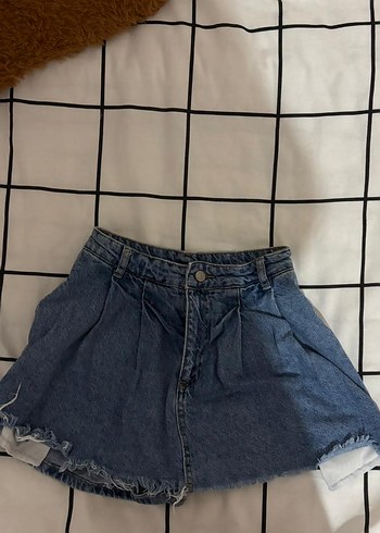 Kadın Mavi Pileli Mini Denim Şort - Görsel 2
