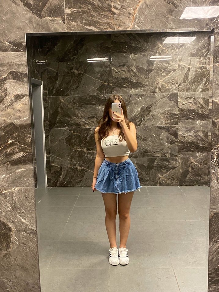 Kadın Mavi Pileli Mini Denim Şort - Görsel 5