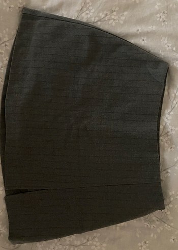 Stradivarius mini şortlu etek - Görsel 2