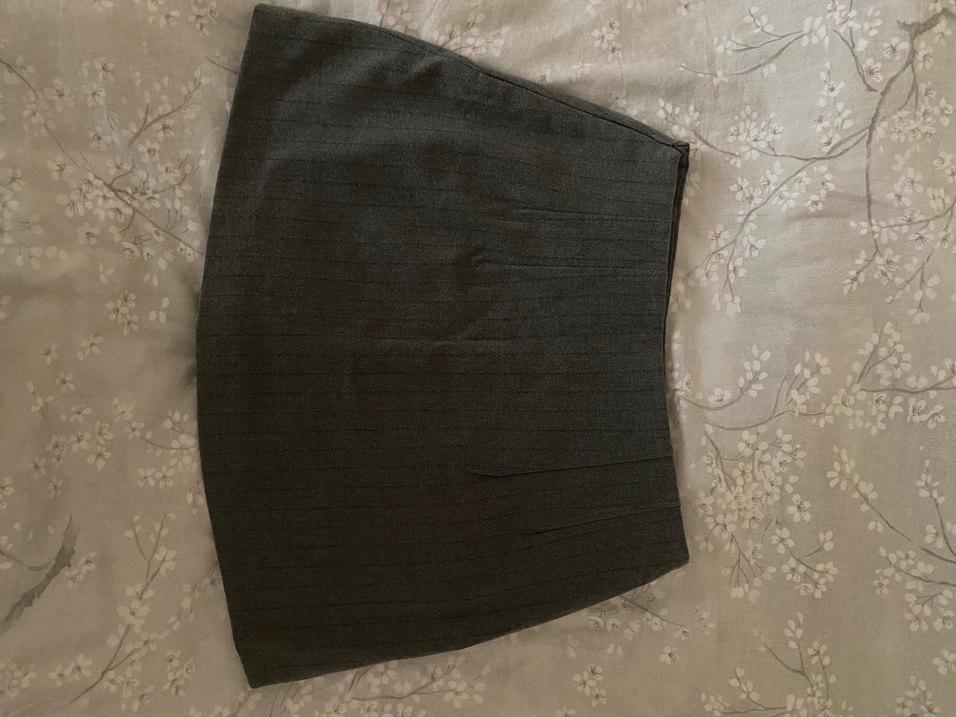 Stradivarius mini şortlu etek - Görsel 3