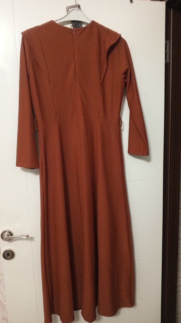 Kahverengi Uzun Kemerli Kadın Elbise - Görsel 3