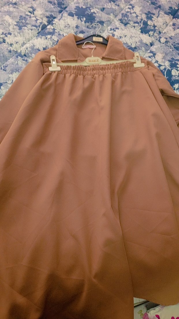 Düğmeli Kısa Kahverengi Keten Gömlek - Görsel 4