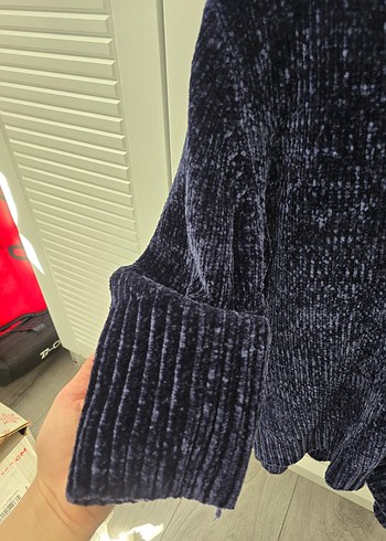 Zara Kadın Lacivert V Yaka Örgü Kazak - Görsel 4